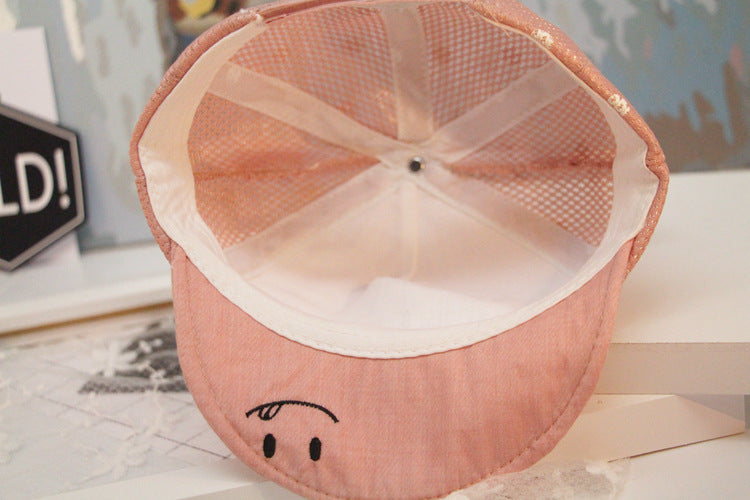 Keep your baby cool & protected with this adorable sun hat! Adjustable fit, breathable cotton & cute bear ears for ultimate style & comfort.