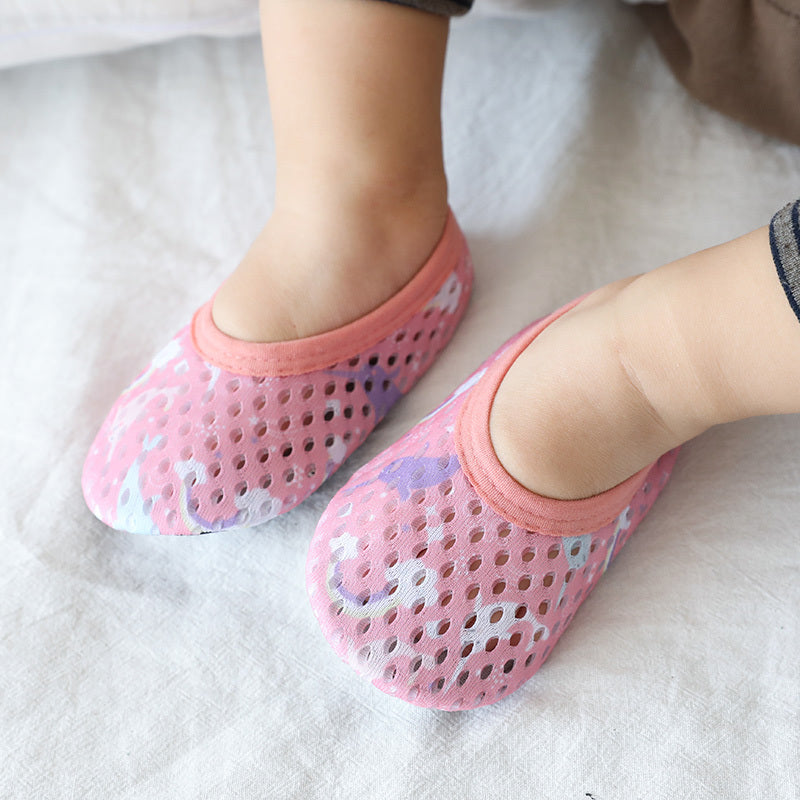 Lightweight & breathable mesh baby shoes with anti-slip sole β perfect for spring/summer walking fun.