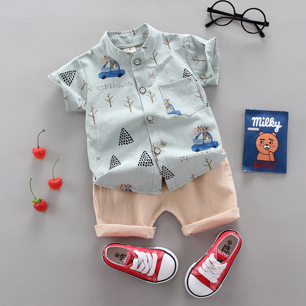 Elevate your child’s wardrobe with the Luxe Adventure Explorer Set! Soft, breathable cotton with a stylish button-up shirt & tailored shorts. Perfect for playdates & outings!