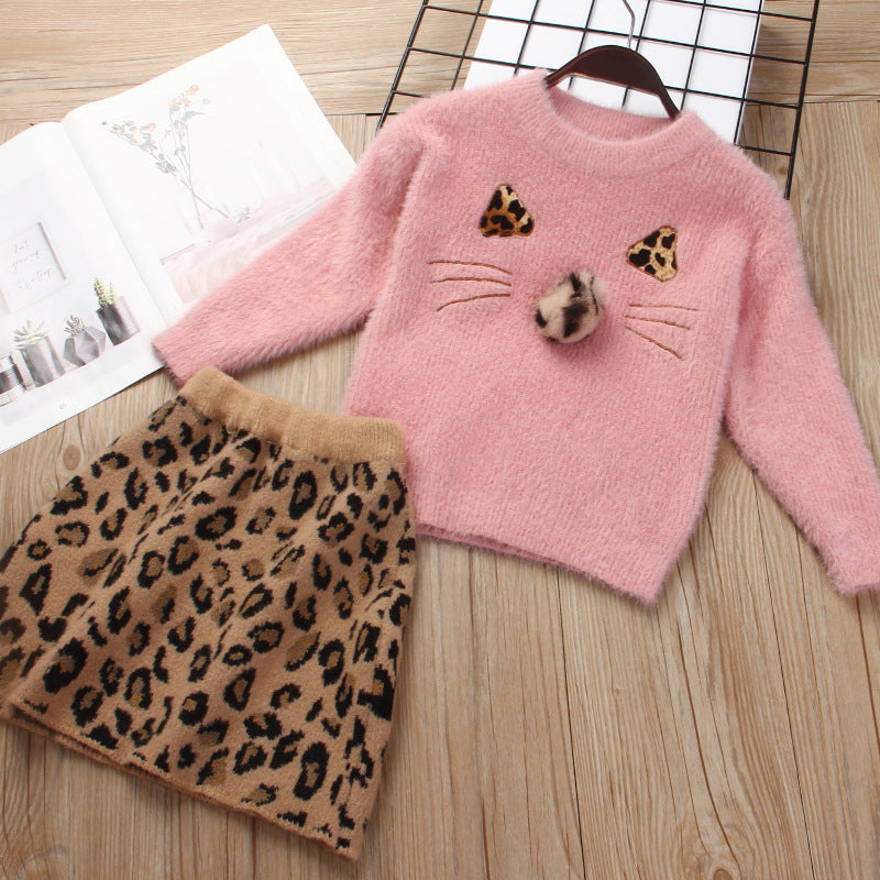 Dress your little one in luxury with our cozy Leopard Knitted Sweater & Skirt Set. A high-end, fashion-forward toddler outfit perfect for autumn & winter.